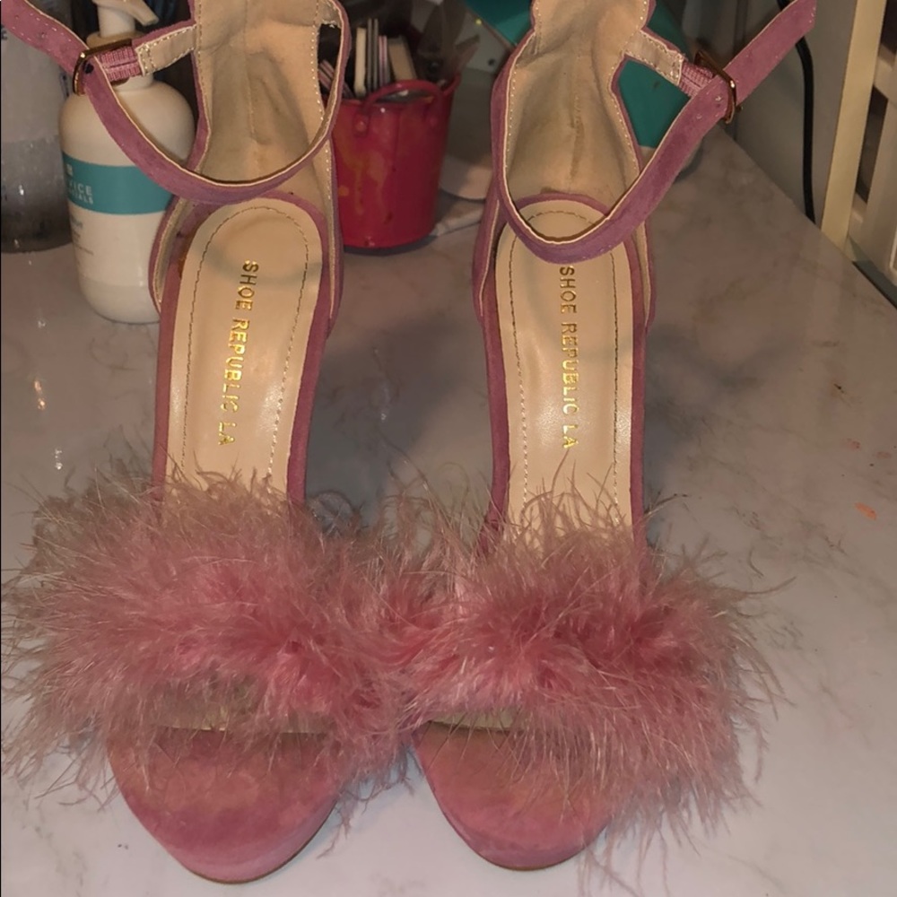 FURRY HEELS 💅🏼